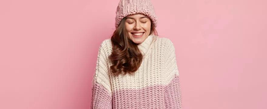 Czy wełniany sweter trzeba prać? Jak prać wełniane rzeczy?