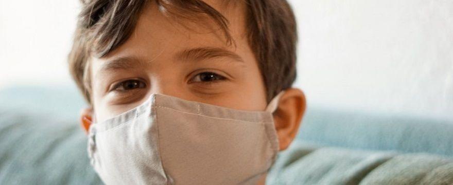 Koronawirus: coraz więcej dzieci w szpitalach z powodu COVID-19 