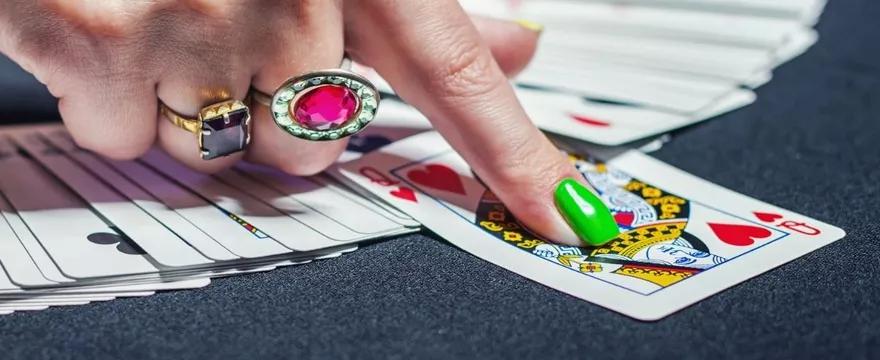 Wróżenie z kart klasycznych - od czego zależy skuteczność?