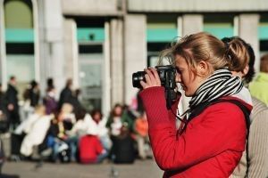 Jak wybrać dobrego fotografa i  kamerzystę na ślub?