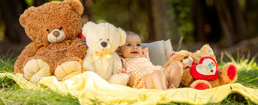 Przytulanka dla niemowlaka – jak wybrać najlepszą?